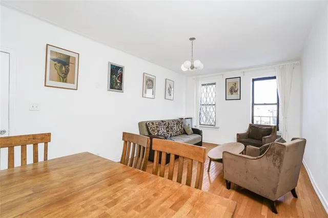 $275,000 | 3100 Brighton 3rd Street, Unit 6J | Brighton Beach