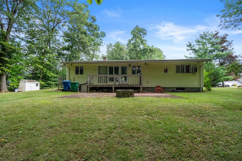 11 St Marys Road Burlington, MA 01803 - Photo 4 of 25 Gallery Image 4