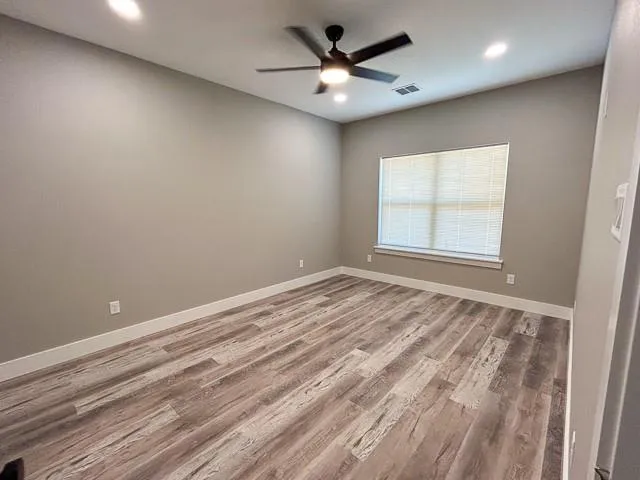 $1,650 | 1332 County Road 2175, Unit 300, Decatur, TX 76234