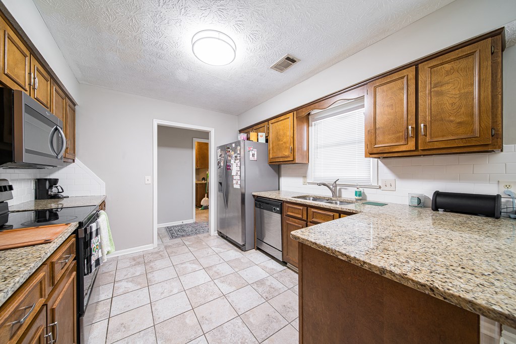 4401 Conisburgh Way Columbus, GA 31907 - Photo 21 of 39 Gallery Image 21