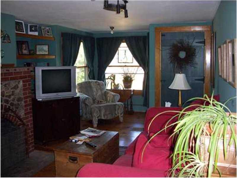 39 Woods Mill Road East Baldwin, ME 04024 - Photo 3 of 15 Living Room.