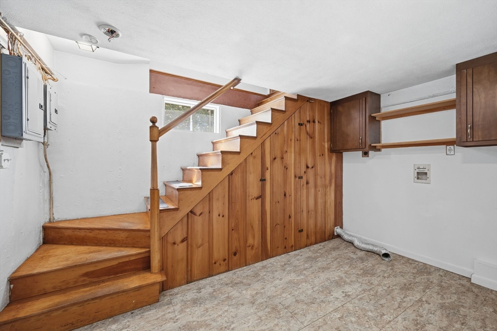84 Oak Street Winchester, MA 01890 - Photo 34 of 38