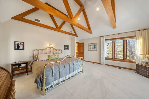 $10,995,000 | W2908 Walcowis Drive, Linn, WI 53147