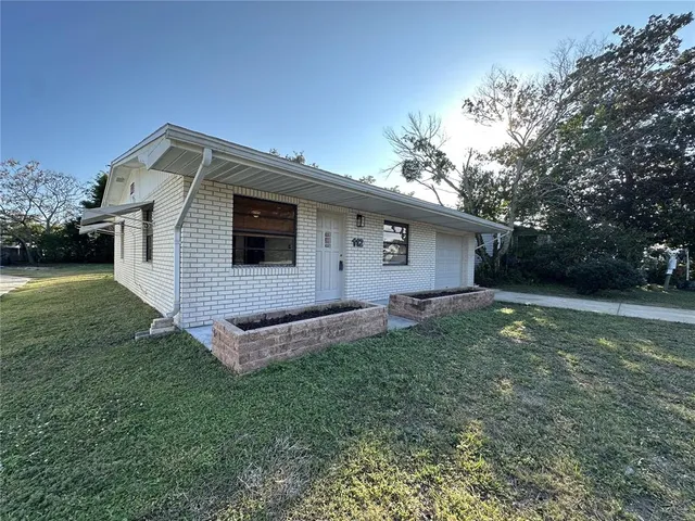 $219,900 | 112 East Turgot Avenue, Edgewater, FL 32132