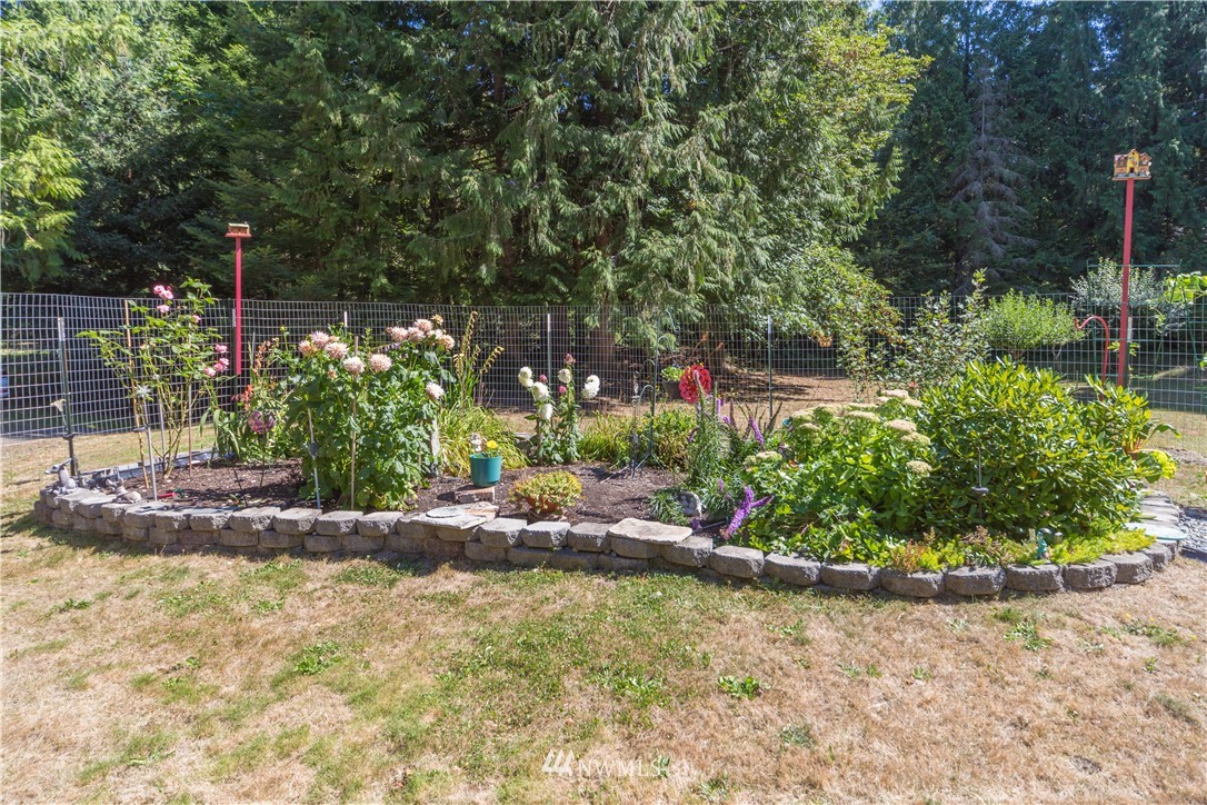 4380 West Valley Road Chimacum, WA 98325 - Photo 4 of 40 Gallery Image 4