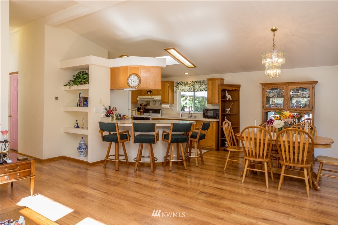4380 West Valley Road Chimacum, WA 98325 - Photo 9 of 40 Gallery Image 9