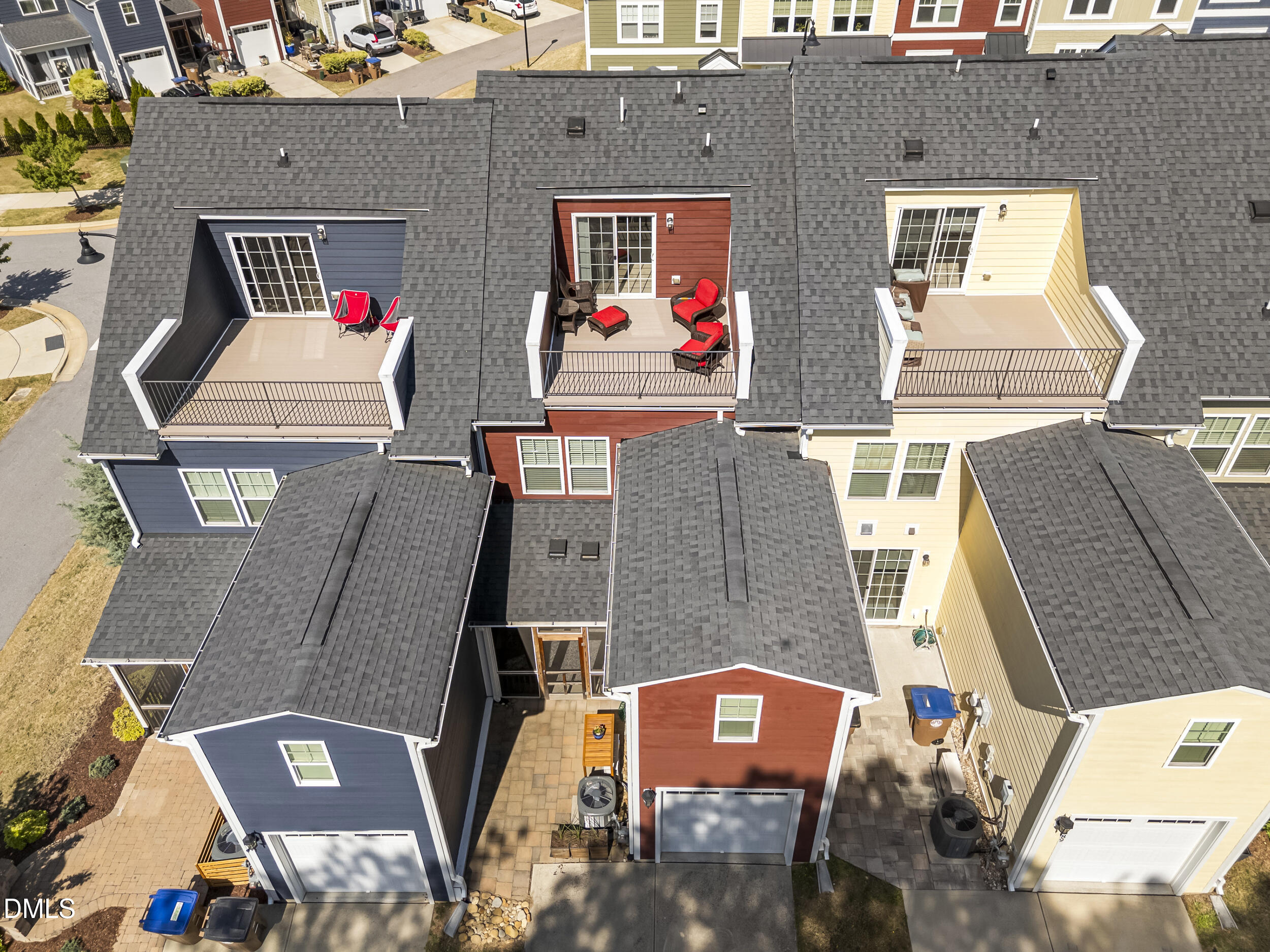 493 Rally Point Place Wake Forest, NC 27587 - Photo 5 of 40 39_dji_fly_20260416_105308_0970_17763515