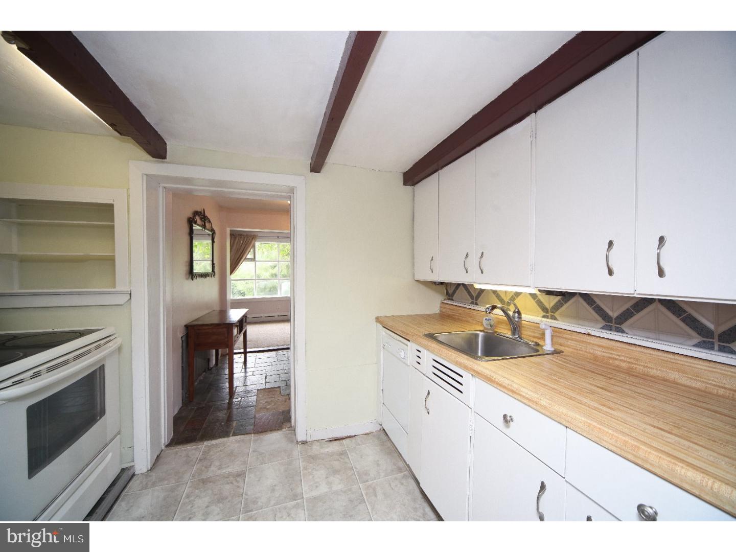449 Ridge Road Telford, PA 18969 - Photo 14 of 25 Kitchen