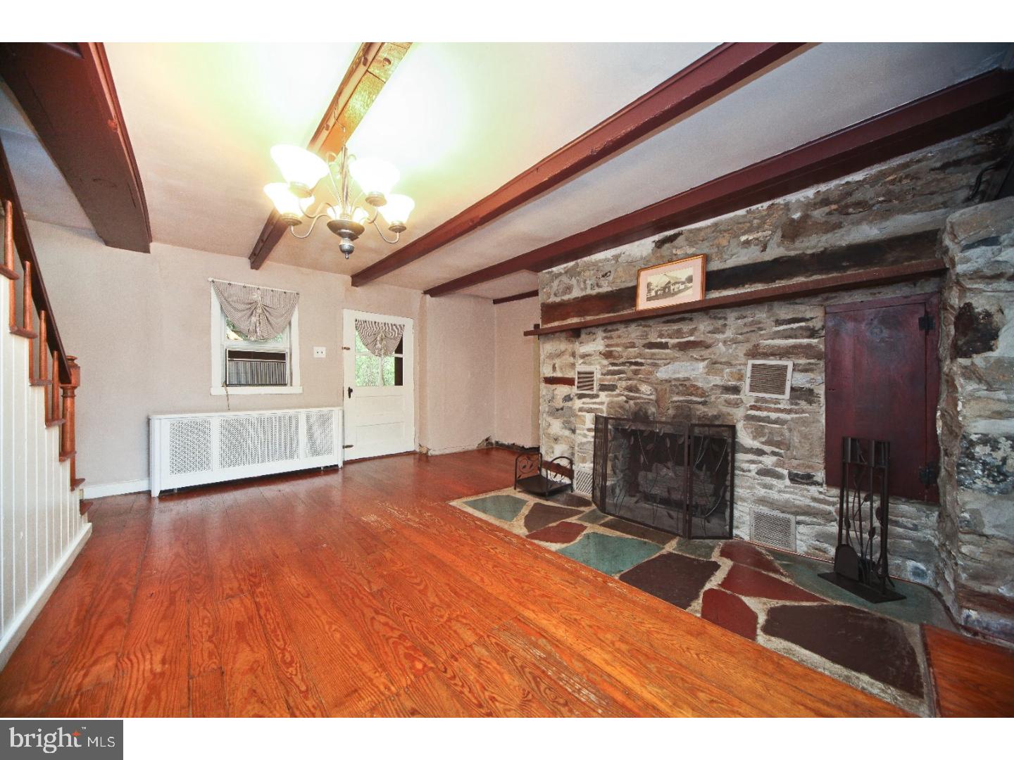 449 Ridge Road Telford, PA 18969 - Photo 4 of 25 Dining Room
