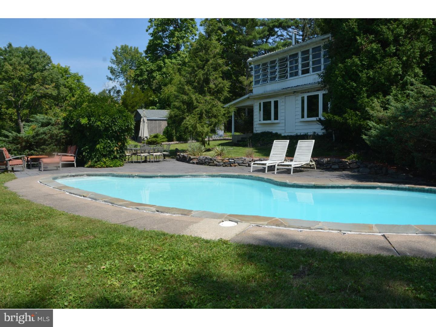 449 Ridge Road Telford, PA 18969 - Photo 8 of 25 Pool