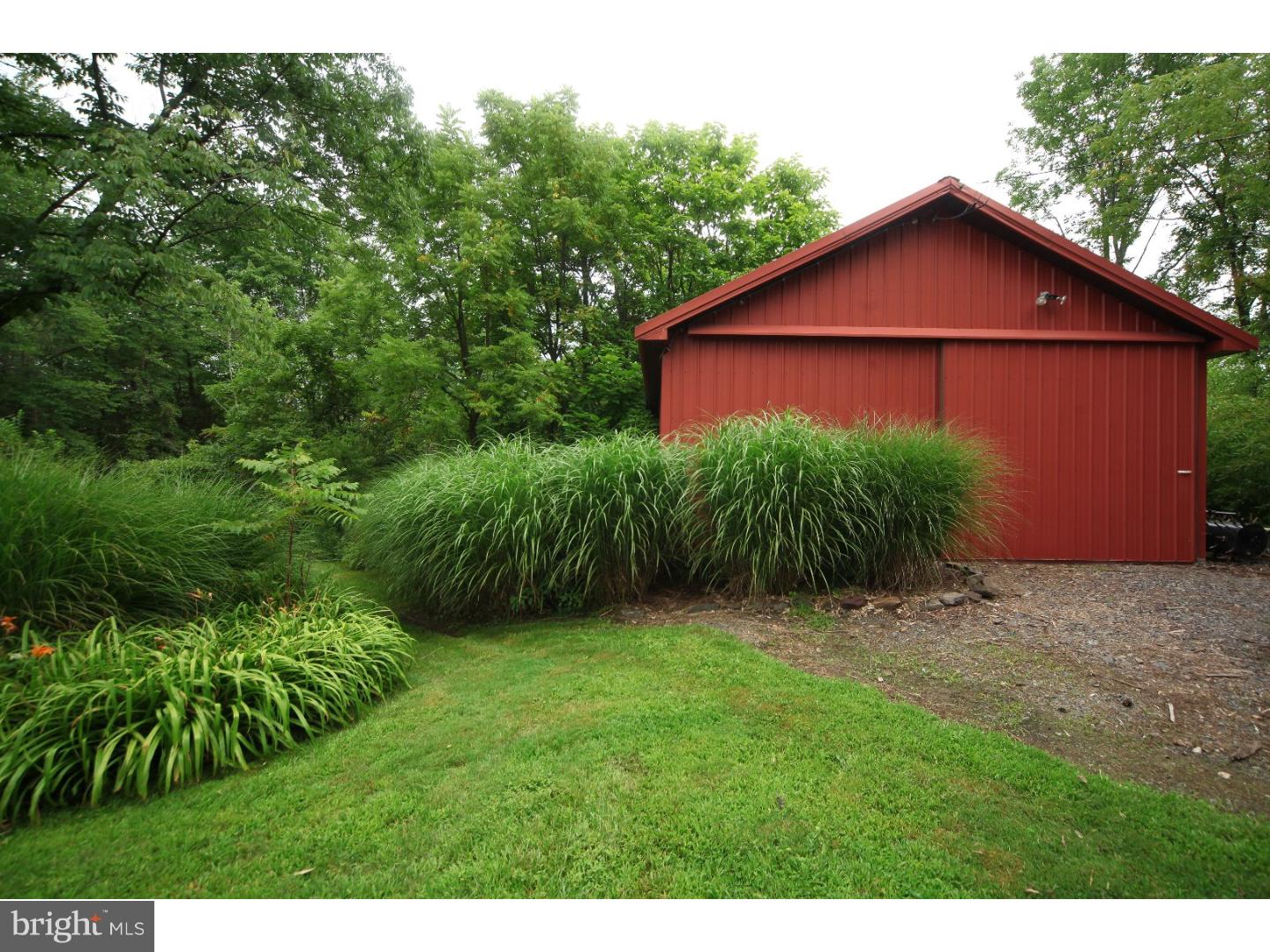 449 Ridge Road Telford, PA 18969 - Photo 9 of 25 Barn