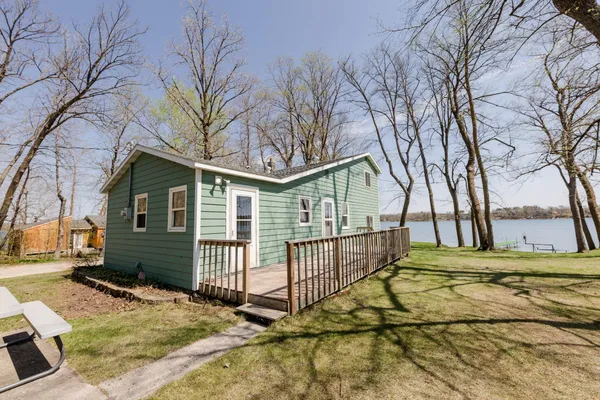 $575,000 | 20850 Leona Beach Road, Rochert, MN 56578