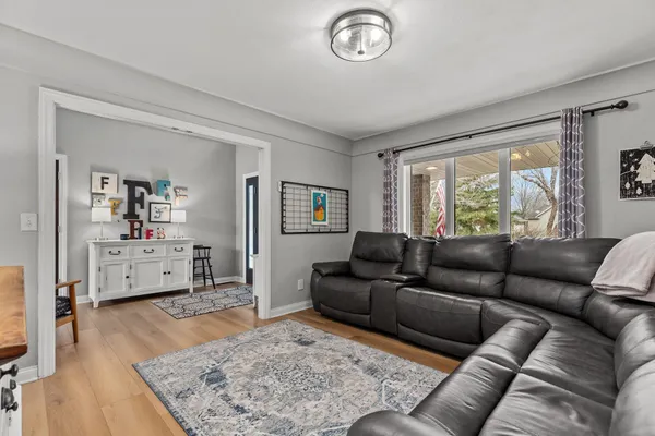 $689,900 | 114 Shalimar Court, Combined Locks, WI 54113