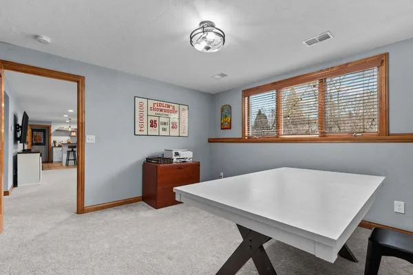 $689,900 | 114 Shalimar Court, Combined Locks, WI 54113