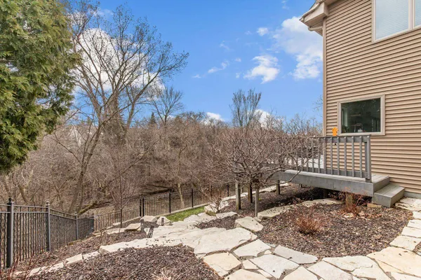 $689,900 | 114 Shalimar Court, Combined Locks, WI 54113