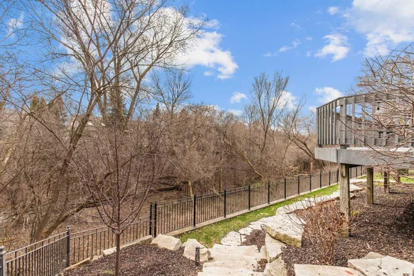 $689,900 | 114 Shalimar Court, Combined Locks, WI 54113