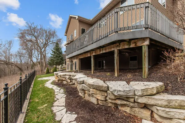 $689,900 | 114 Shalimar Court, Combined Locks, WI 54113