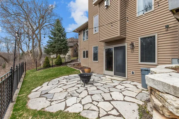 $689,900 | 114 Shalimar Court, Combined Locks, WI 54113