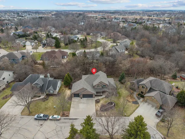 $689,900 | 114 Shalimar Court, Combined Locks, WI 54113