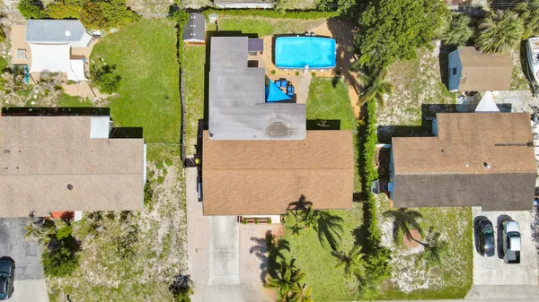 $624,900 | 19049 Southeast Robert Drive, Jupiter, FL 33469