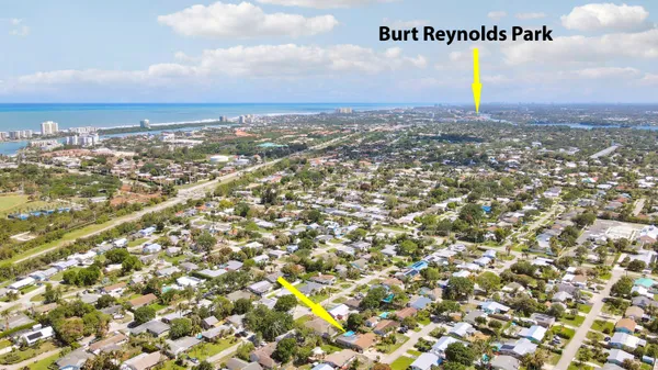 $624,900 | 19049 Southeast Robert Drive, Jupiter, FL 33469