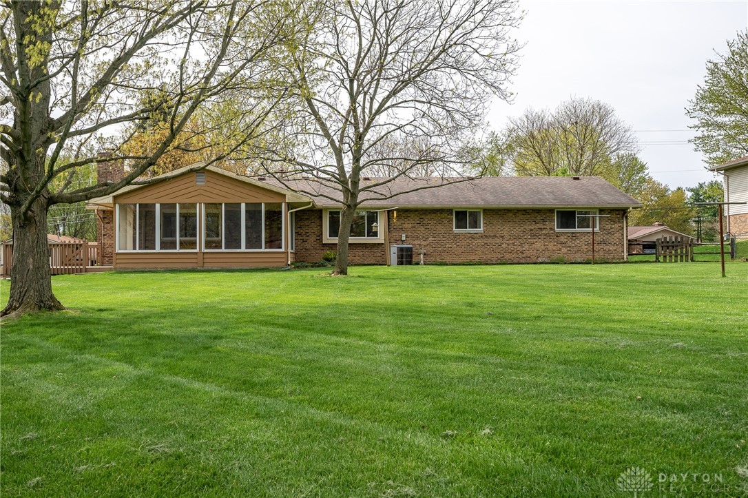 3028 Lantz Road Dayton, OH 45432 - Photo 12 of 39 Gallery Image 12