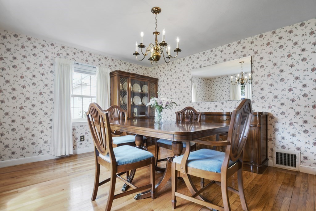 105 North Road Chelmsford, MA 01824 - Photo 10 of 31 Gallery Image 10