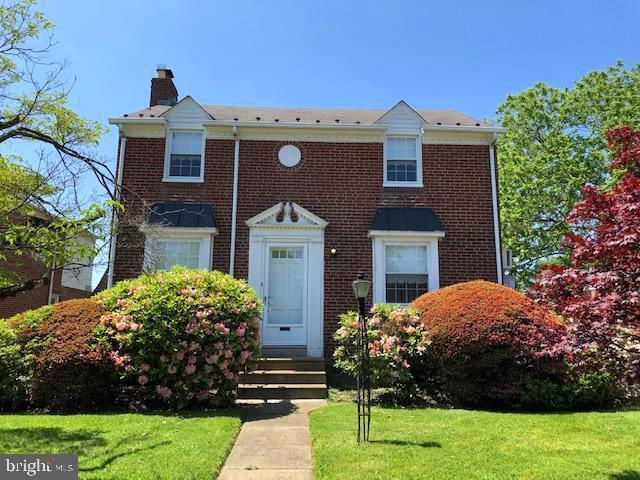 918 Rhawn Street Philadelphia, PA 19111 - Photo 1 of 44 Stately & beautiful Single Colonial brick home