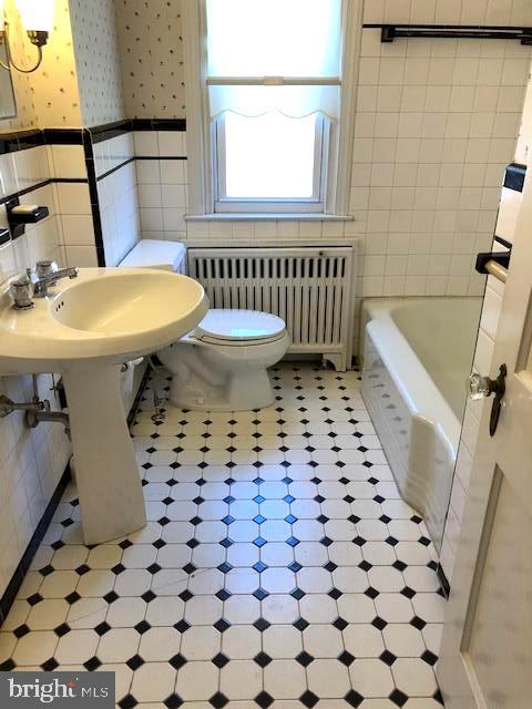 918 Rhawn Street Philadelphia, PA 19111 - Photo 14 of 44 Updated 2nd floor bath