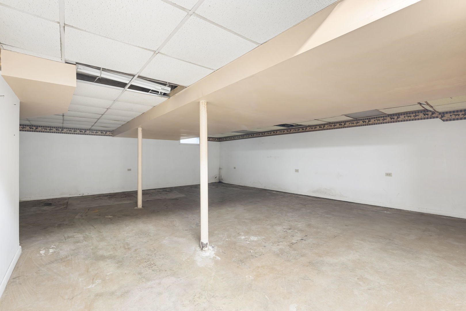 4715 West Crystal Lake Road McHenry, IL 60050 - Photo 18 of 32