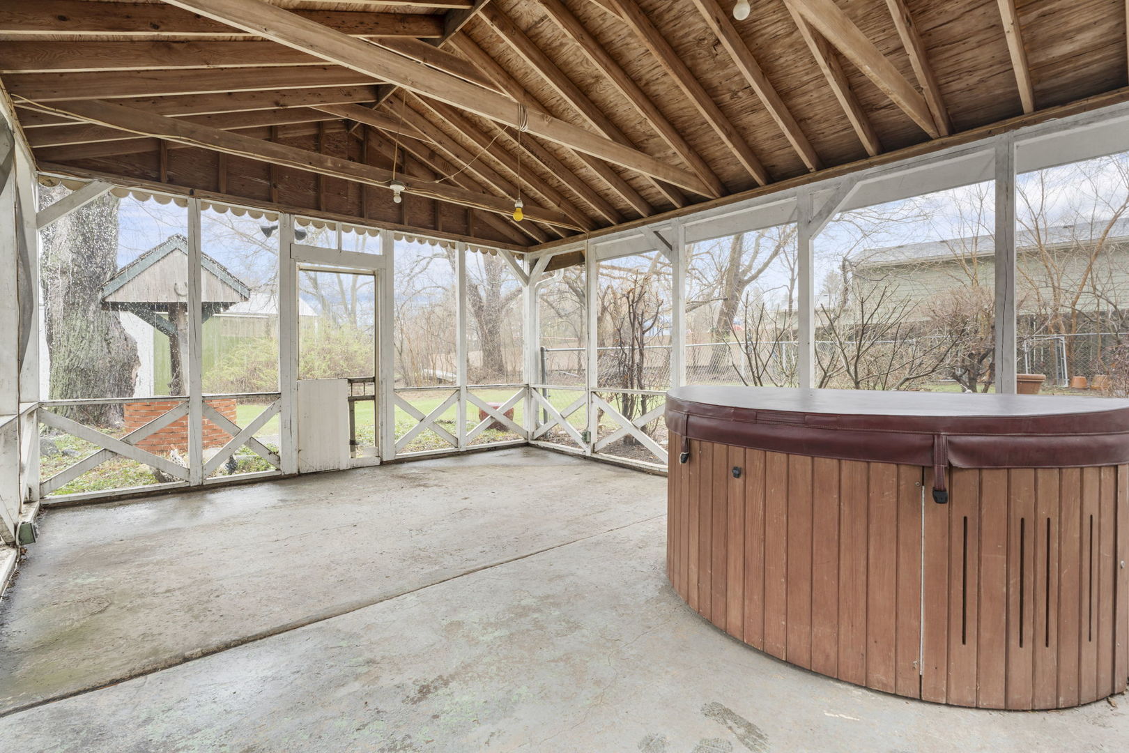 4715 West Crystal Lake Road McHenry, IL 60050 - Photo 26 of 32