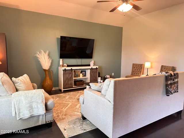 $1,750 | Undisclosed Address, Duson, LA 70529