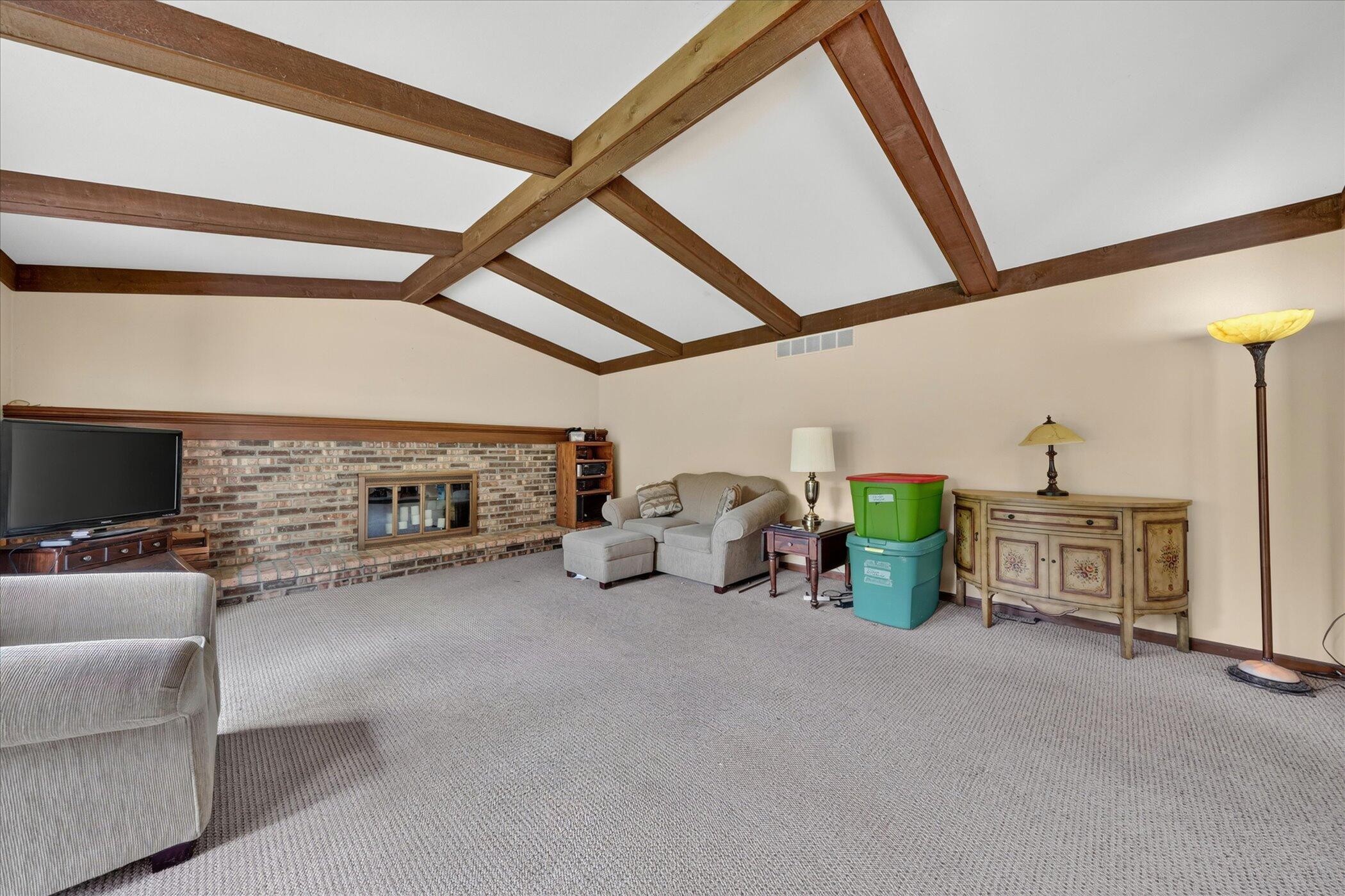 46168 Quail Ridge Court Plymouth, MI 48170 - Photo 15 of 40 07-46168-Quail-Ridge-Ct-Plymouth-WindowS