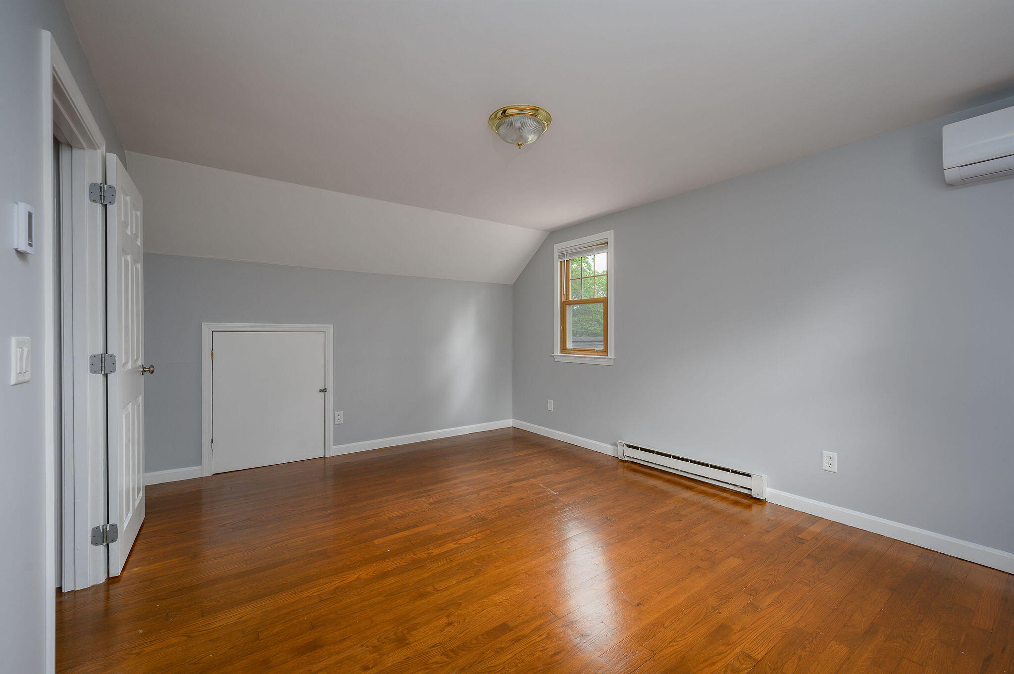 54 Beechwood Drive Mashpee, MA 02649 - Photo 31 of 34 a view of an empty room