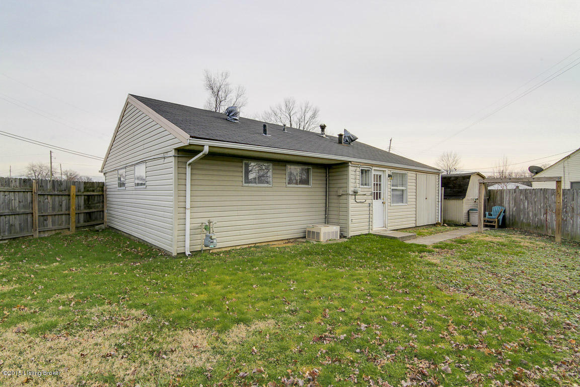 1305 Pigeon Pass Road Louisville, KY 40213 - Photo 11 of 27 11