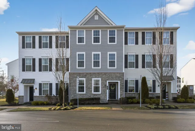 a front view of a building