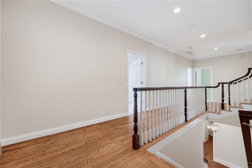 4812 Ridgeview Road Atlanta, GA 30338 - Photo 28 of 39 Gallery Image 28