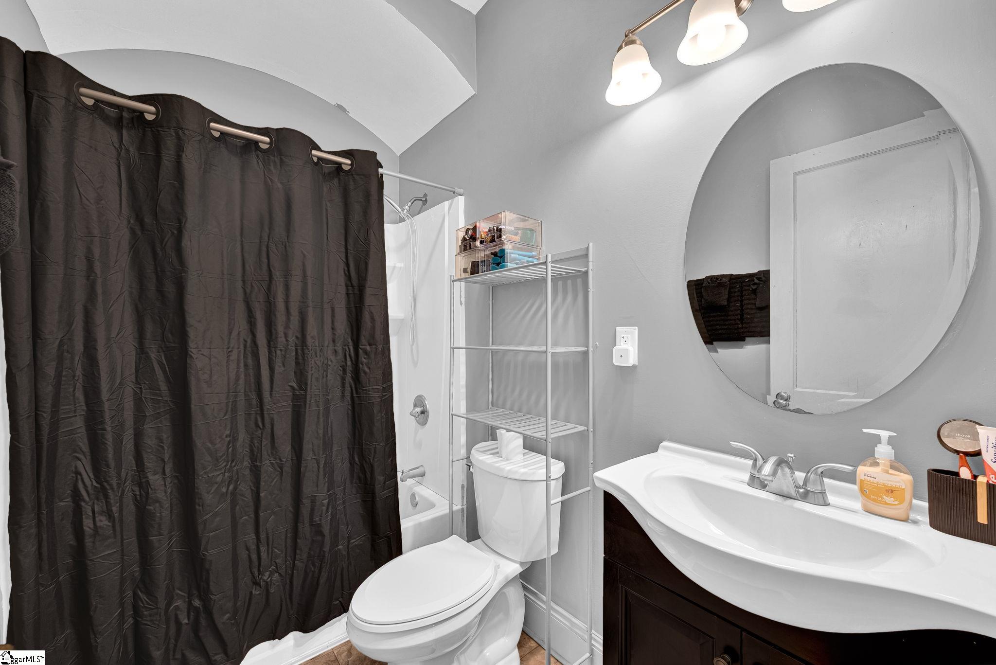 724 West Whitner Street, Unit A & B Anderson, SC 29625 - Photo 13 of 21