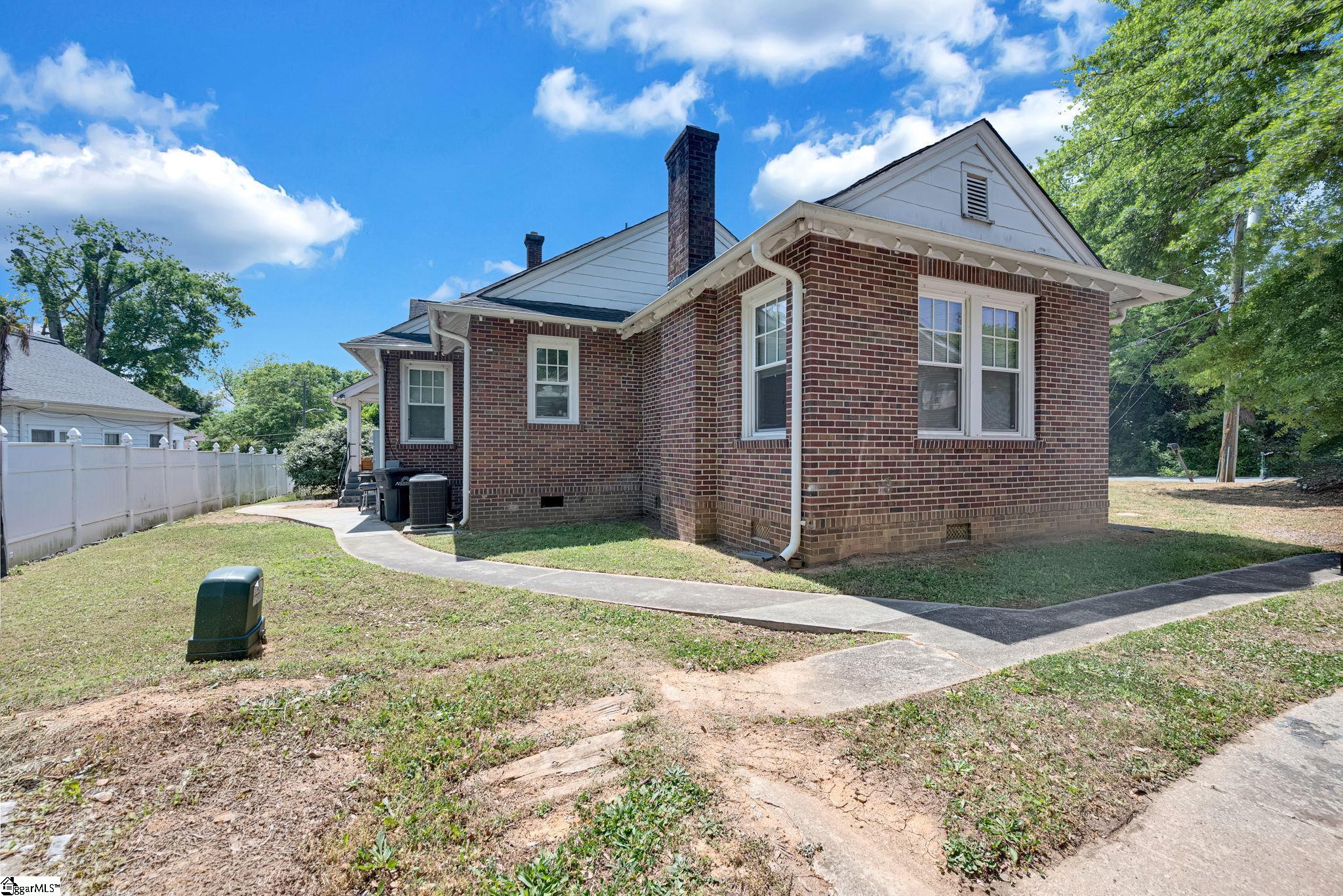 724 West Whitner Street, Unit A & B Anderson, SC 29625 - Photo 20 of 21