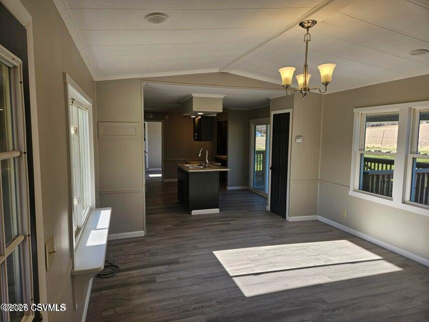 467 Mountain Road Berwick, PA 18603 - Photo 5 of 22