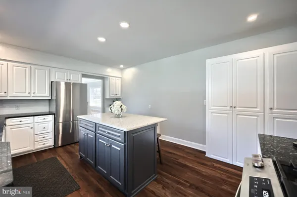 $394,900 | 326 Allegheny Avenue, Hanover, PA 17331