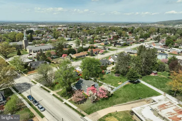 $394,900 | 326 Allegheny Avenue, Hanover, PA 17331