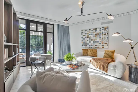 $2,200,000 | 875 California Street, Unit 202, San Francisco, CA 94108