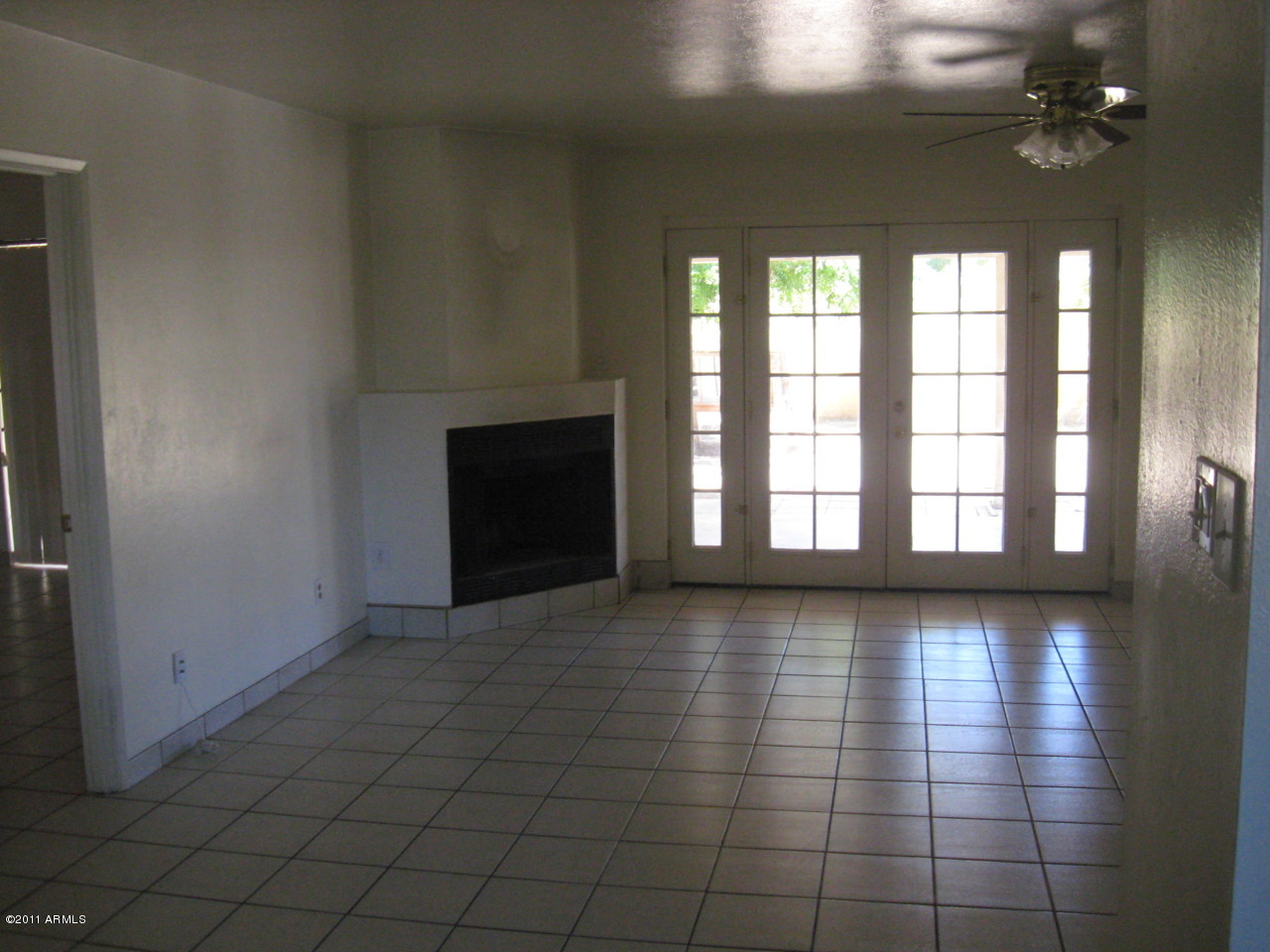 3326 West Ocotillo Road Phoenix, AZ 85017 - Photo 7 of 10 LIVING ROOM, FIREPLACE