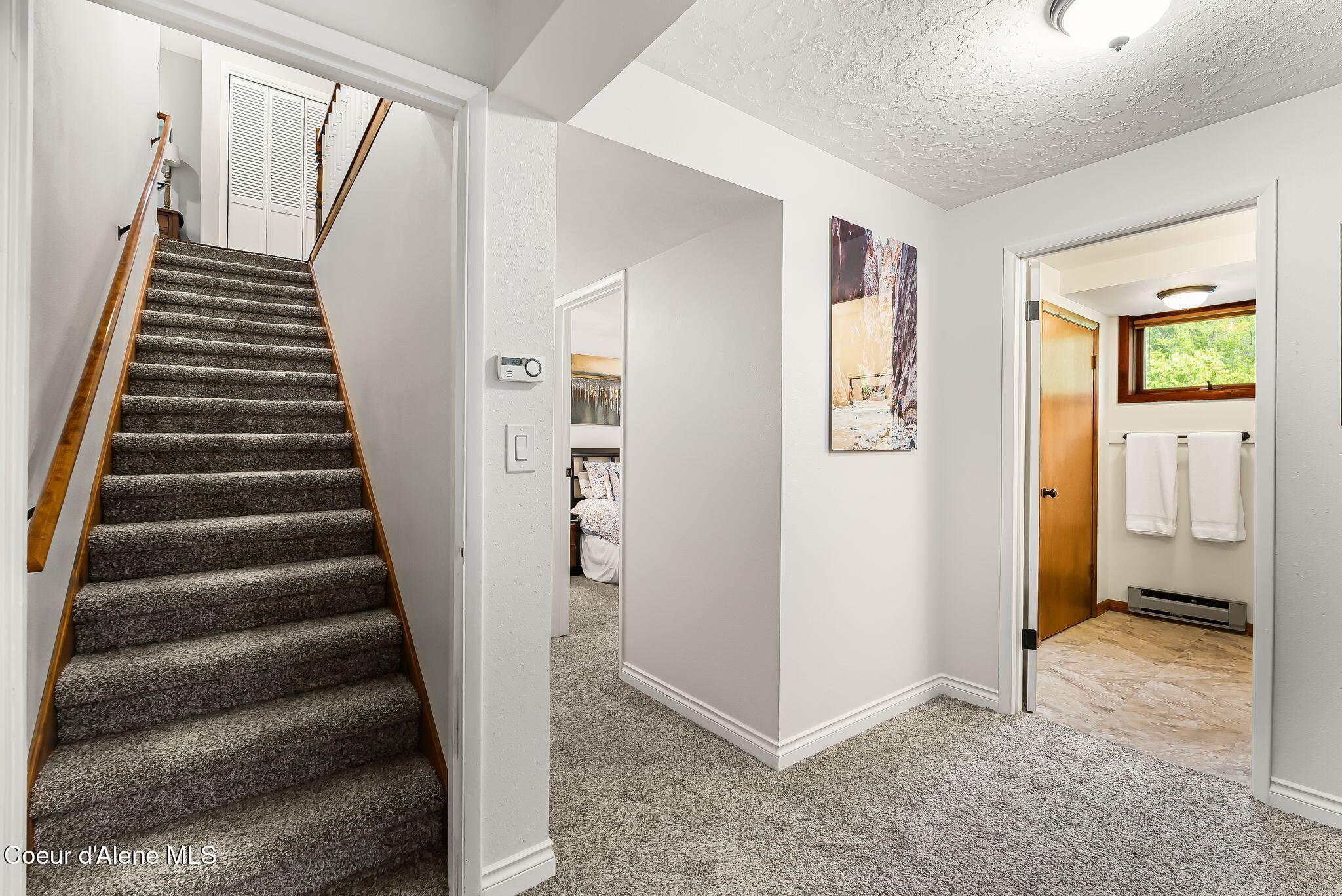 74 Eureka Road Sagle, ID 83860 - Photo 31 of 102 Stairs