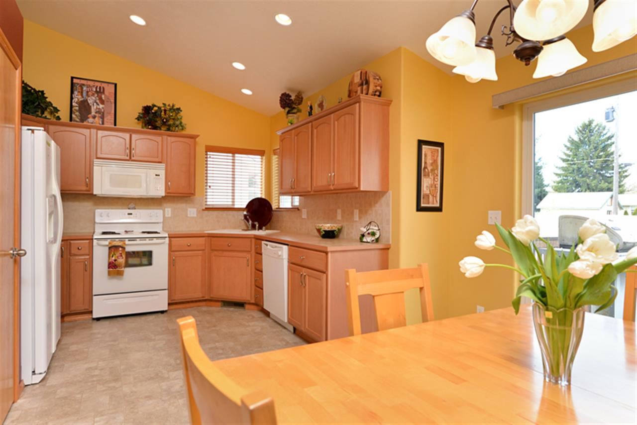 902 South Rees Lane Spokane Valley, WA 99037 - Photo 7 of 20