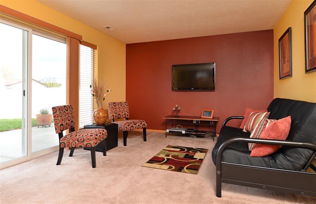 902 South Rees Lane Spokane Valley, WA 99037 - Photo 10 of 20