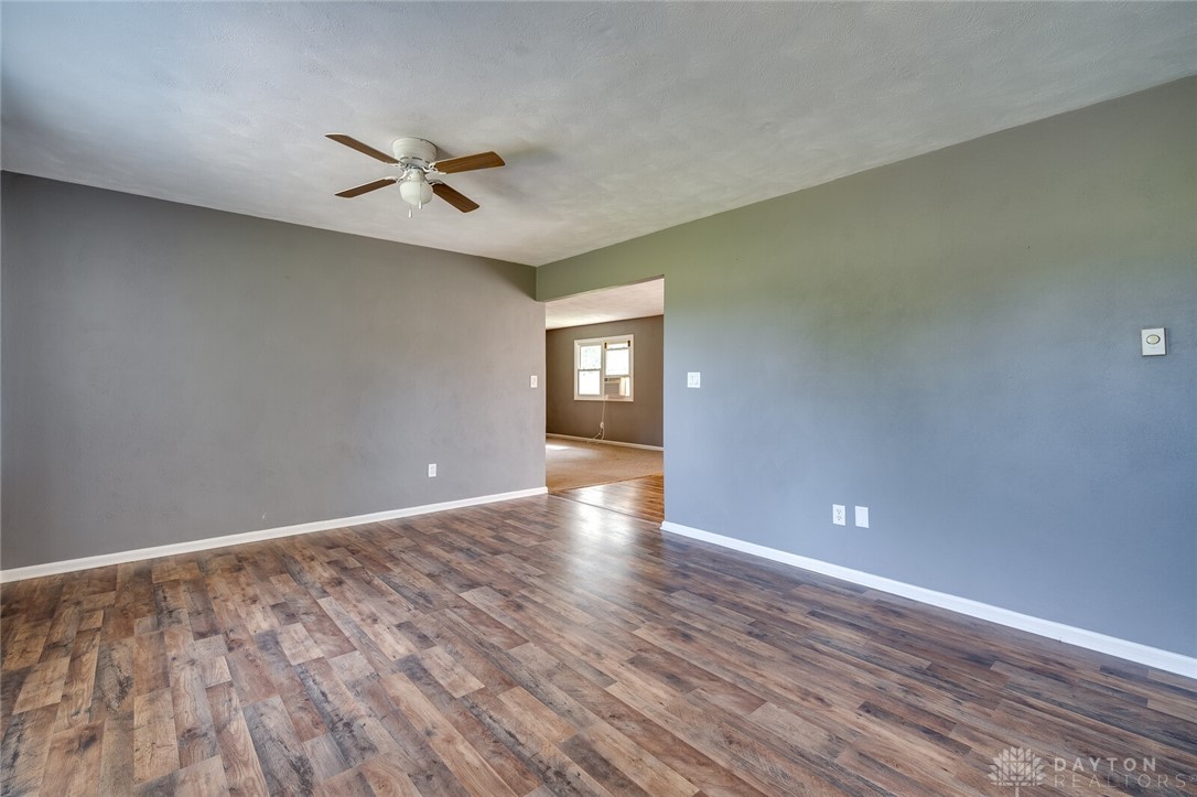 9859 Welsh Road Brookville, OH 45309 - Photo 5 of 27 Gallery Image 5
