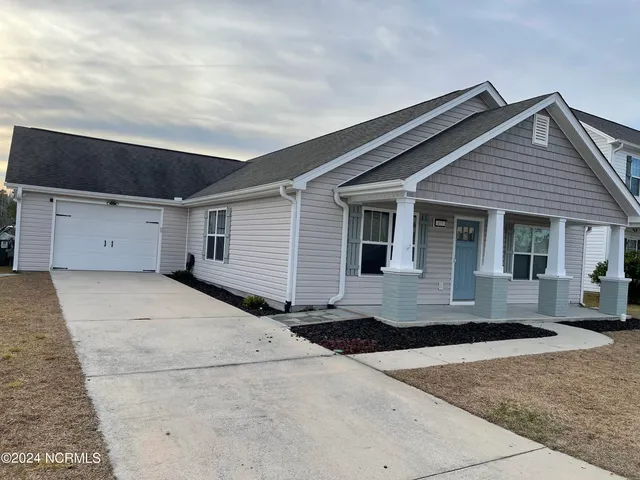 $1,550 | 415 Elsmore Drive, New Bern, NC 28562