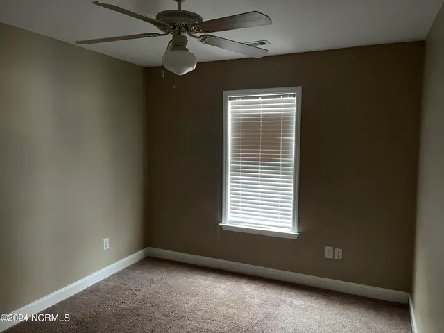 $1,550 | 415 Elsmore Drive, New Bern, NC 28562